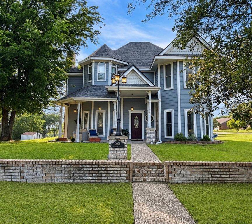 2905 Freedom Circle - Photo 1