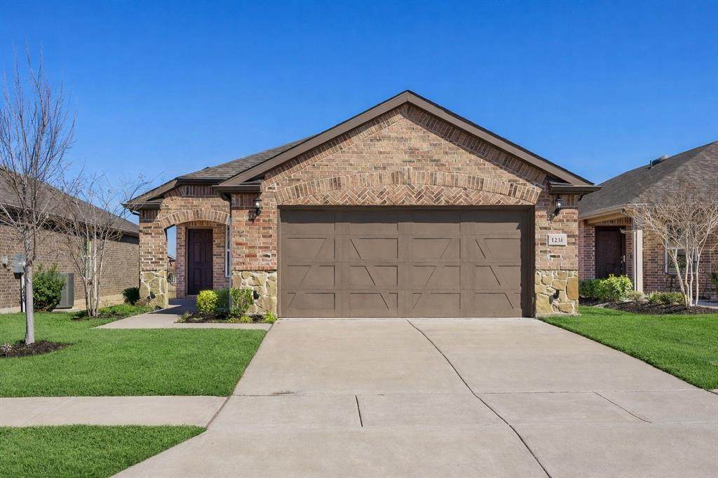 1231 Freedom Lane - Photo 1