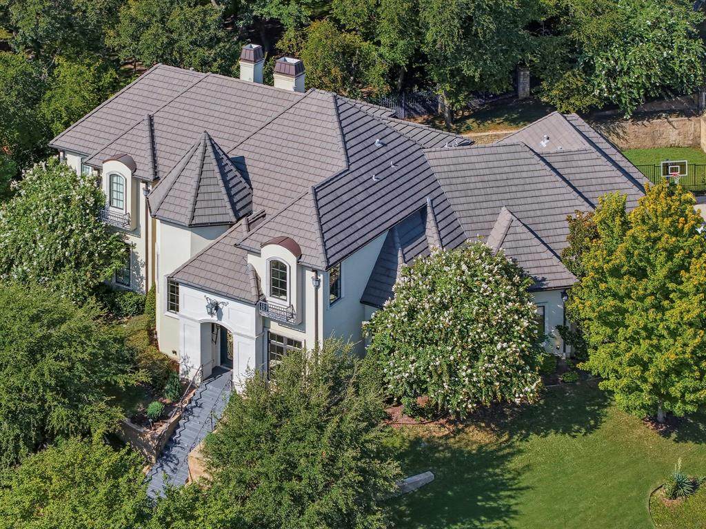 7001 Oakmont Terrace - Photo 1
