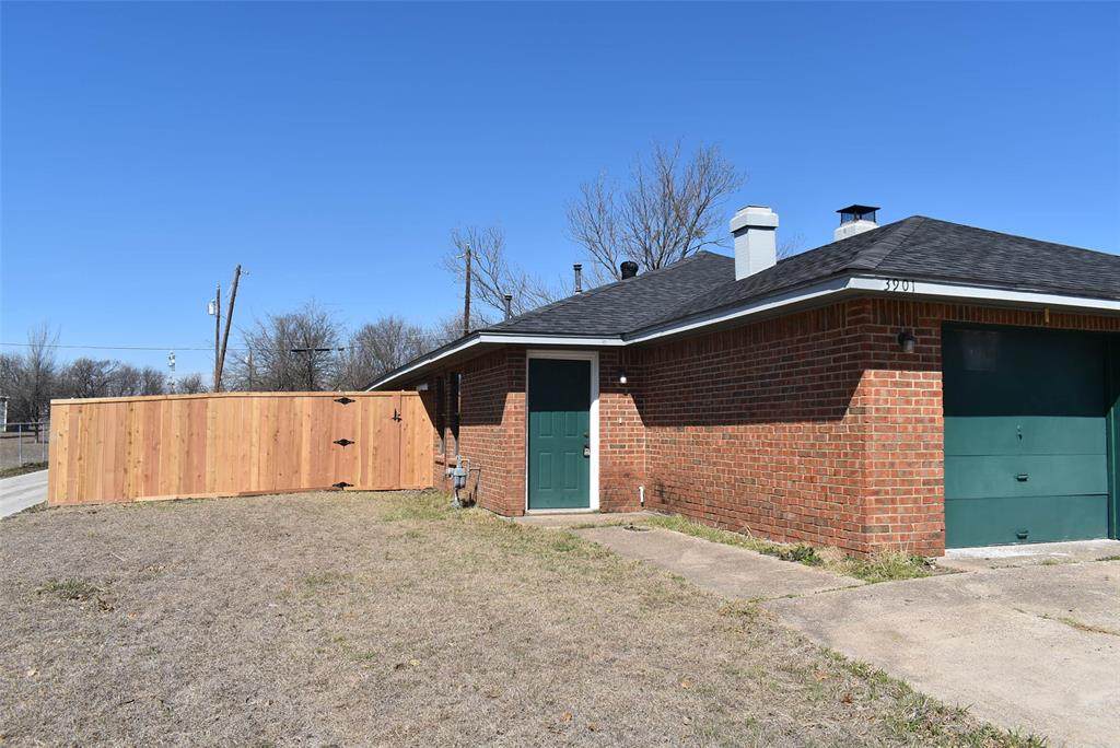 3901 William Street - Photo 1