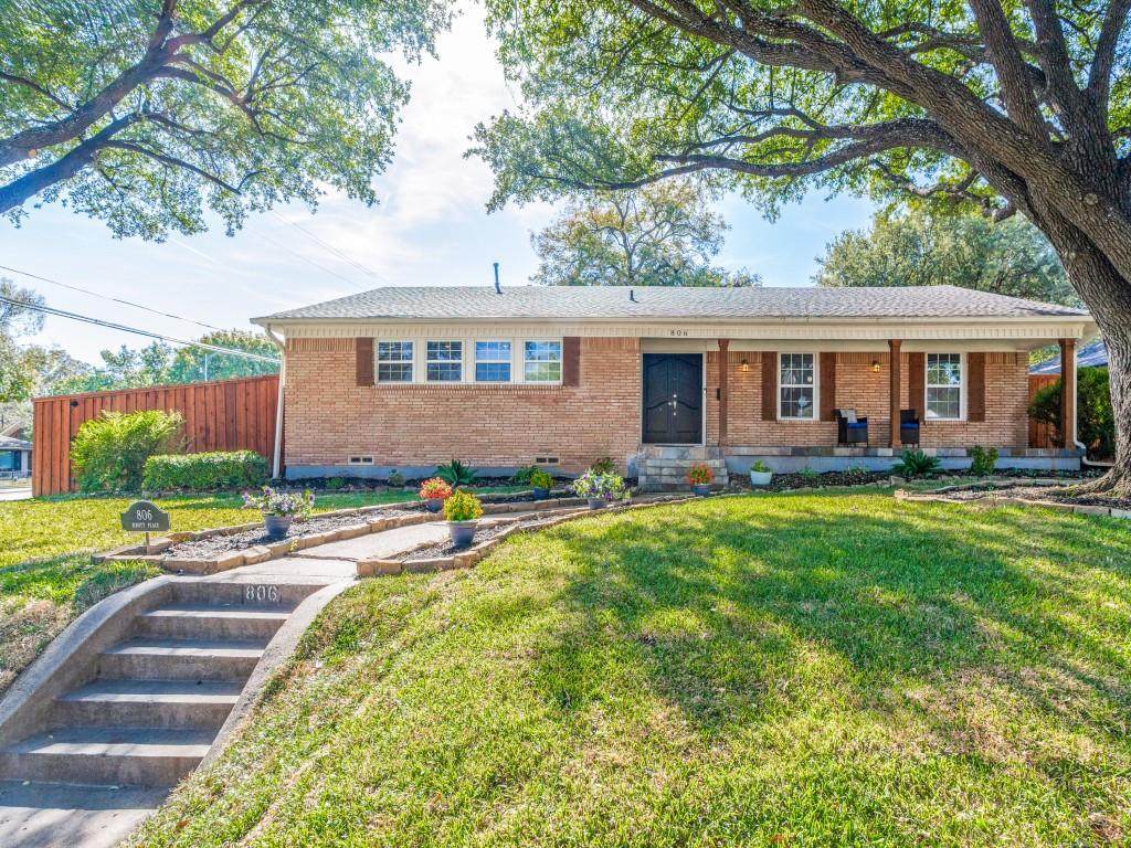 806 Knott Place - Photo 1