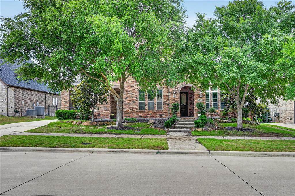 7675 Dotter Drive - Photo 1