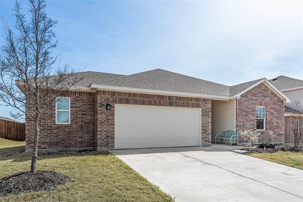 2544 Sanders Creek Drive - Photo 1