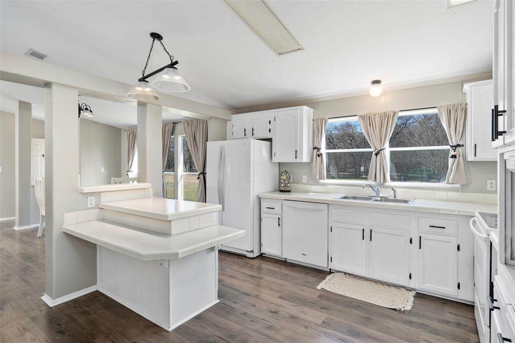 181 Private Road 125 - Photo 1