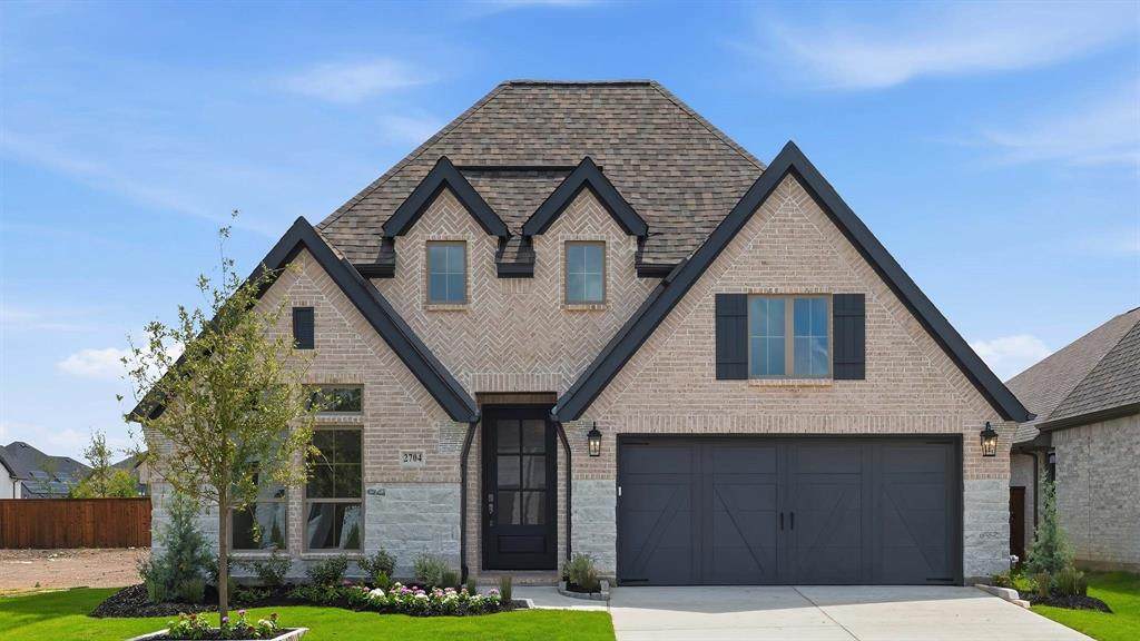 2704 Buckingham Lane - Photo 1