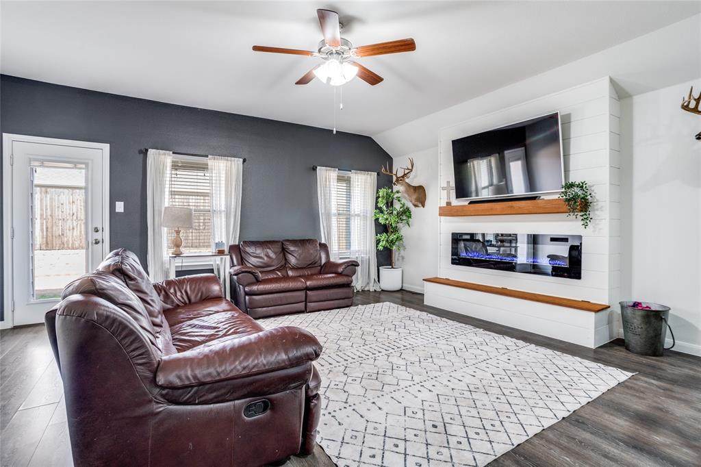 502 Stampede Lane - Photo 1