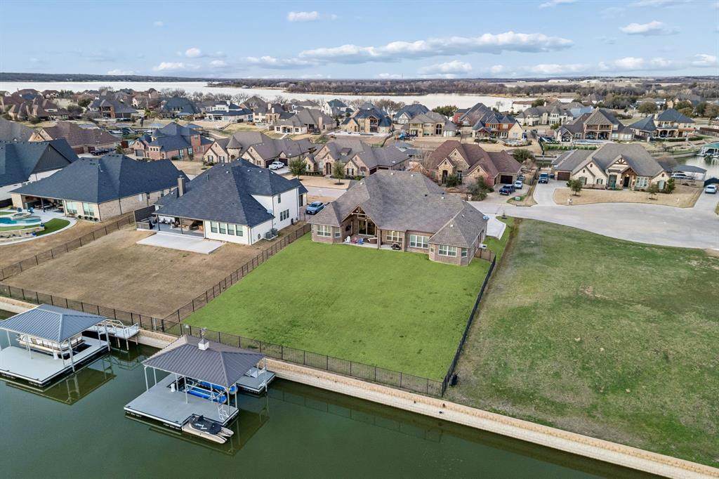 5925 Thurmond Sail Court - Photo 1