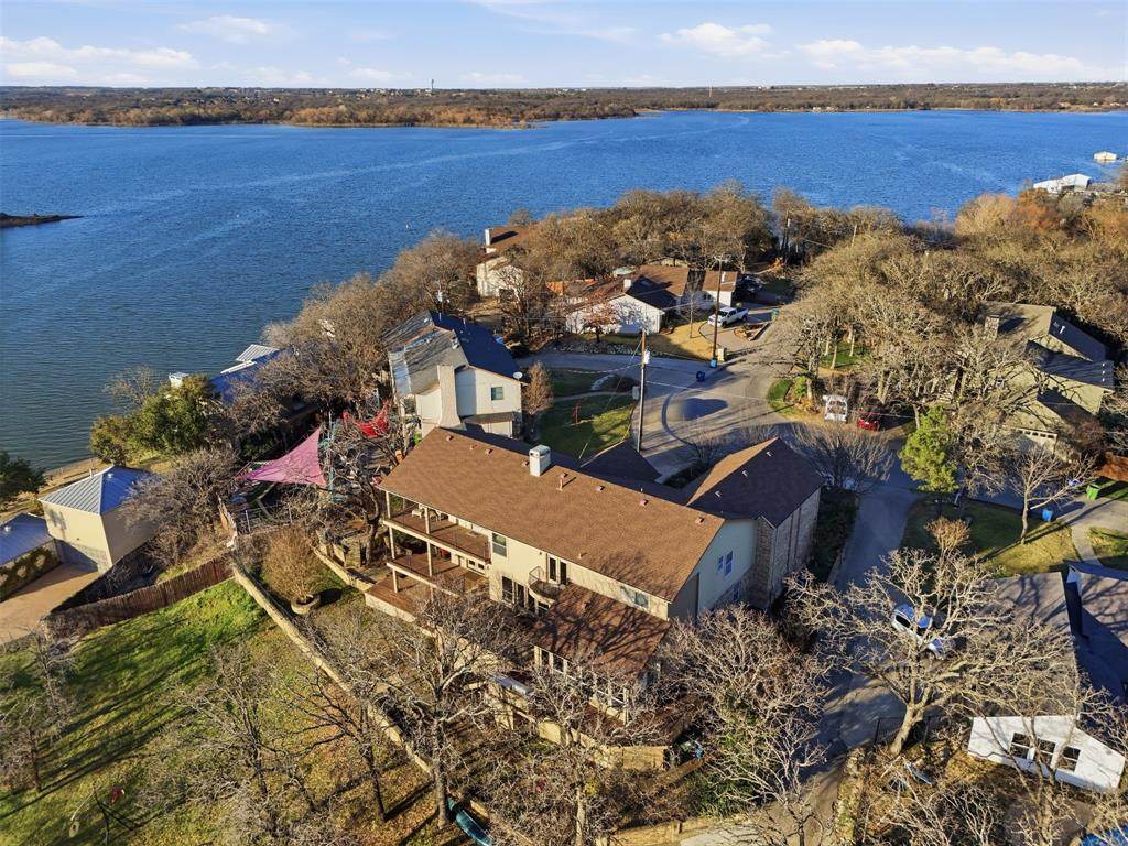 117 Scenic Drive - Photo 1