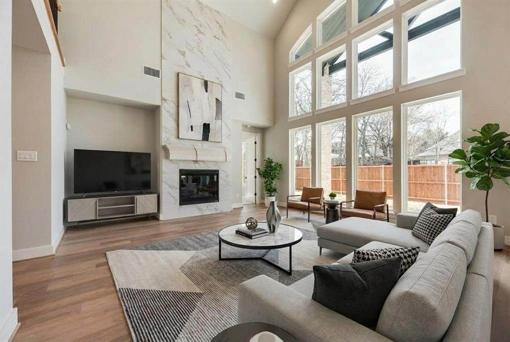 2624 Lucent Drive - Photo 1