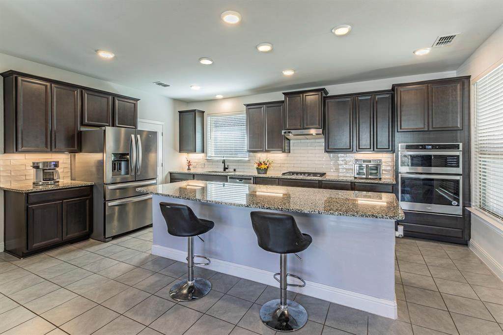 7217 Willow Thorne Drive - Photo 1