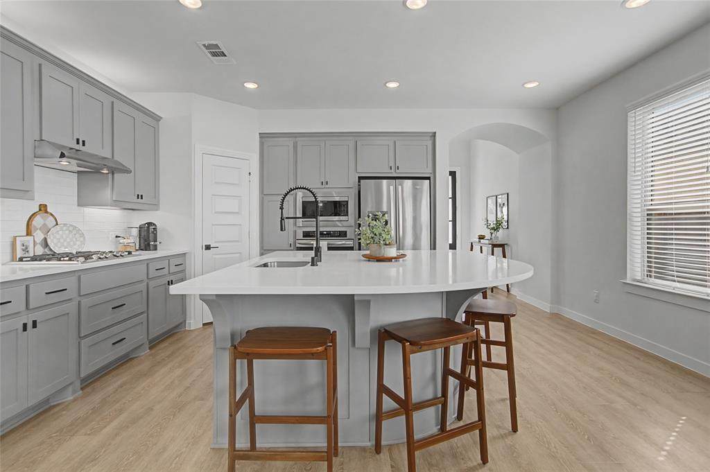 1848 Stowers Trail - Photo 1