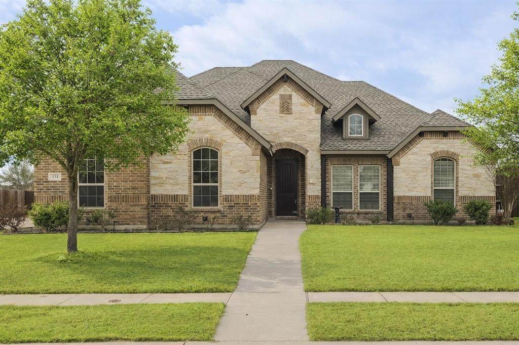 134 Water Garden Drive - Photo 1