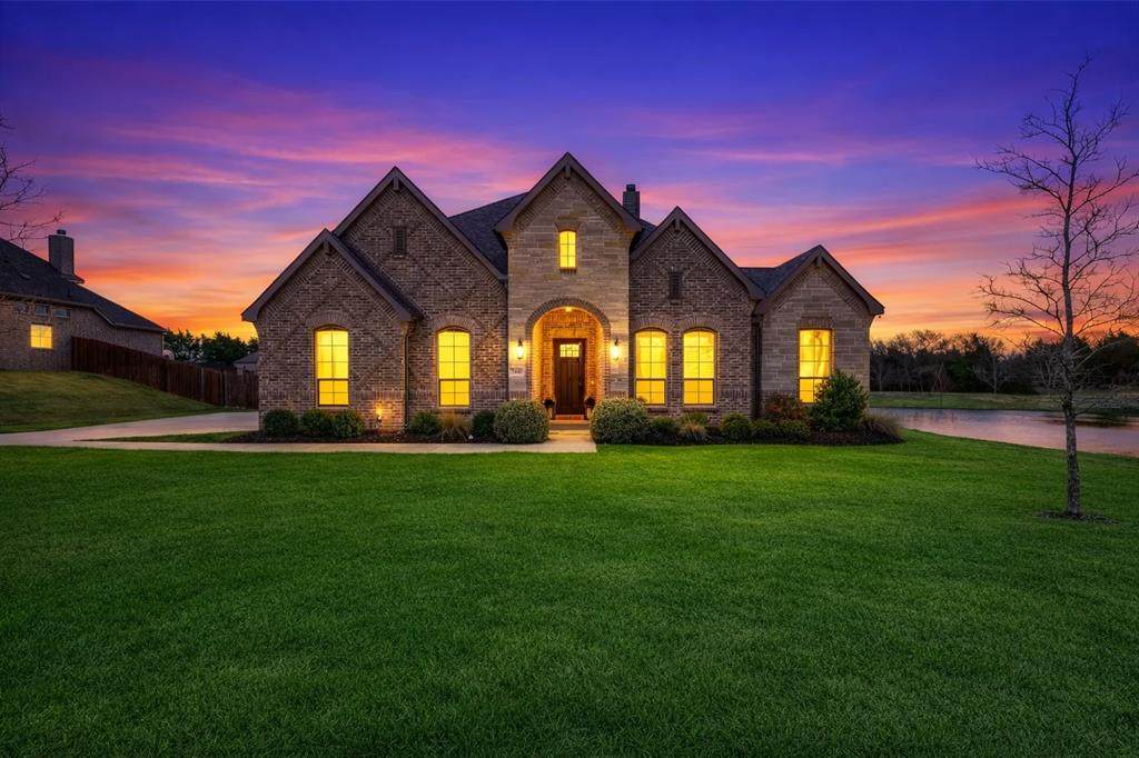 7441 Desert Willow Lane - Photo 1