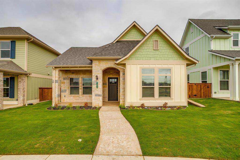 102 Cardinal Woods Court - Photo 1