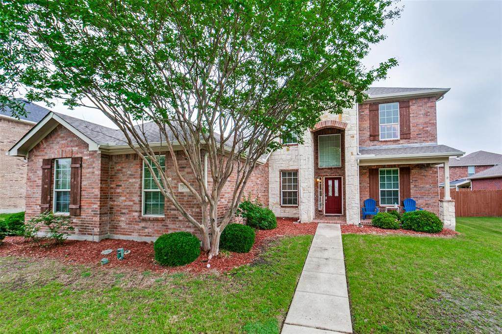 704 Beau Drive - Photo 1