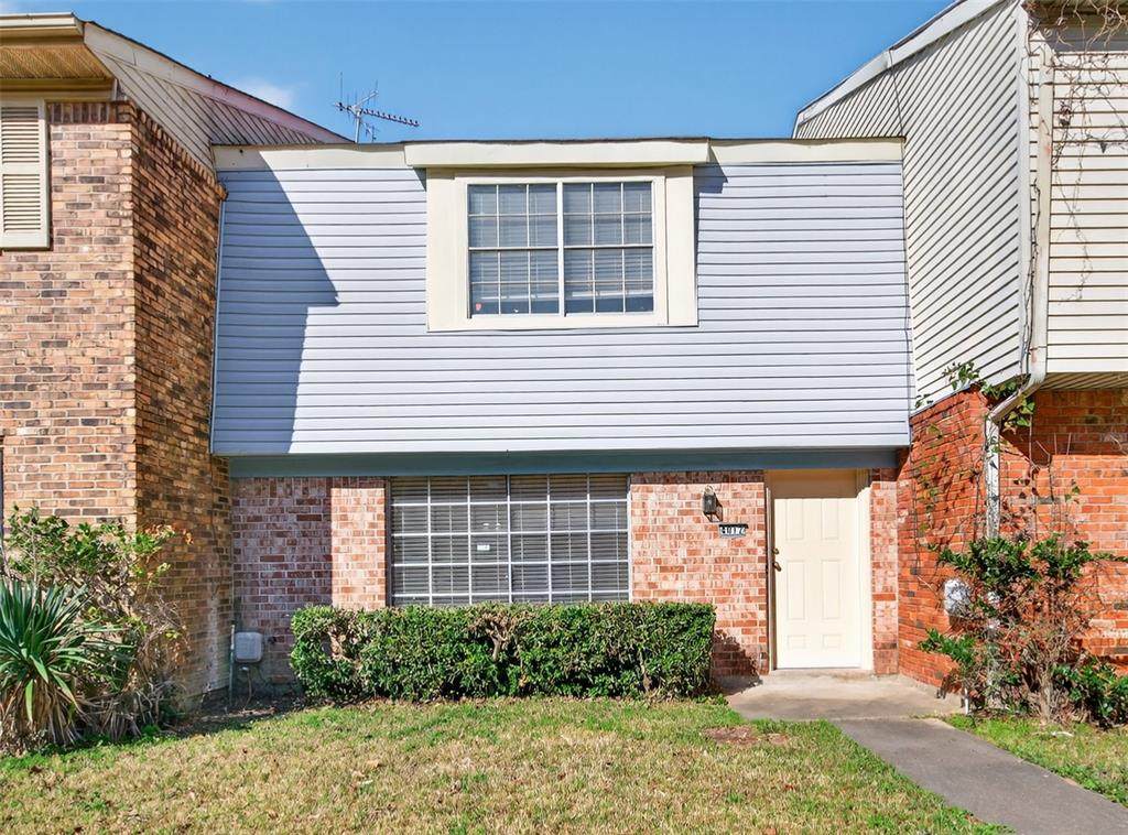 8012 Pines Road - Photo 1