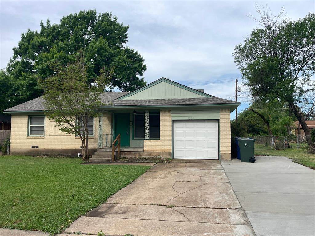 1925 Hilltop Drive - Photo 1