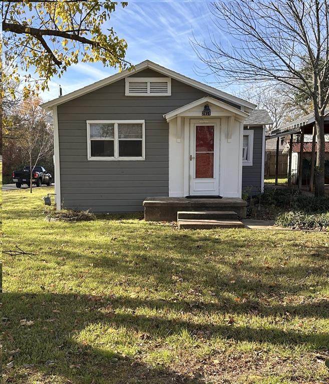 2931 Barrett Avenue - Photo 1
