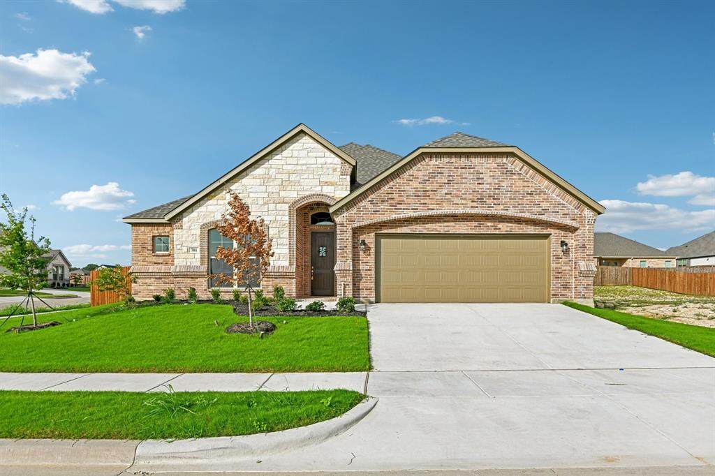 701 Broken Bow Lane - Photo 1