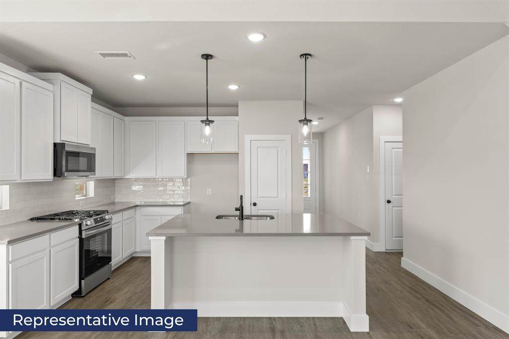 308 Sequoia Lane - Photo 1