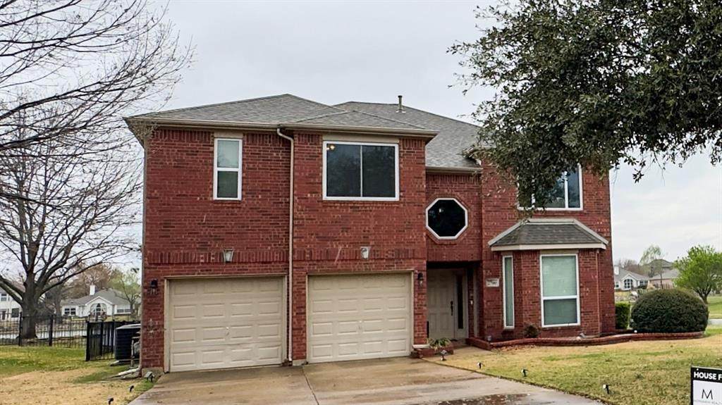 2700 Crater Lake Lane - Photo 1