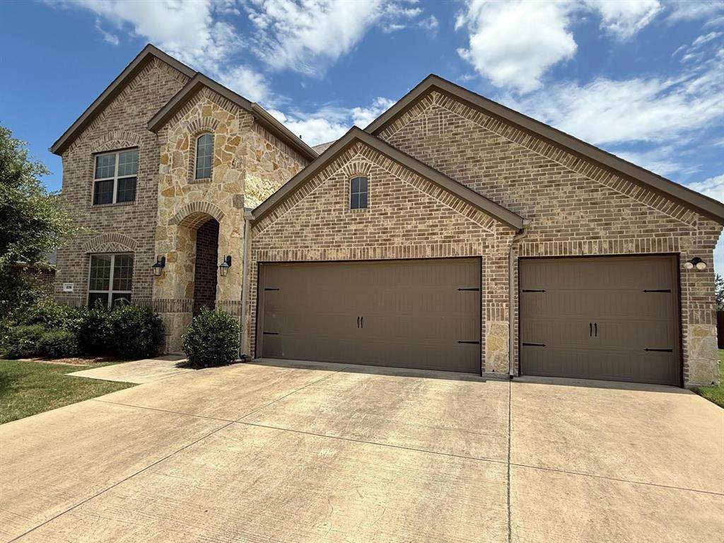 276 Goliad Trail - Photo 1