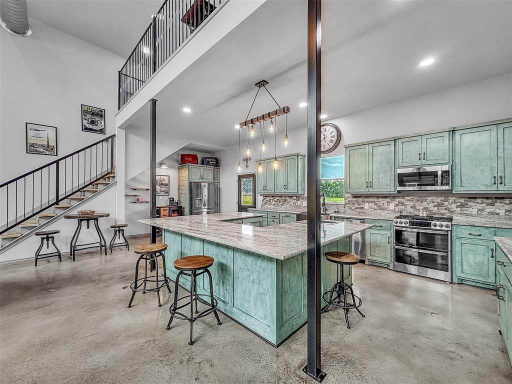 3459 County Road 4110 - Photo 1