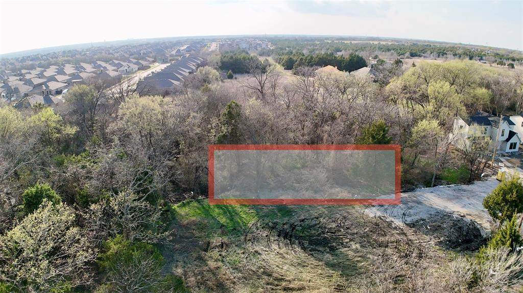 344 Lindell Street - Photo 1