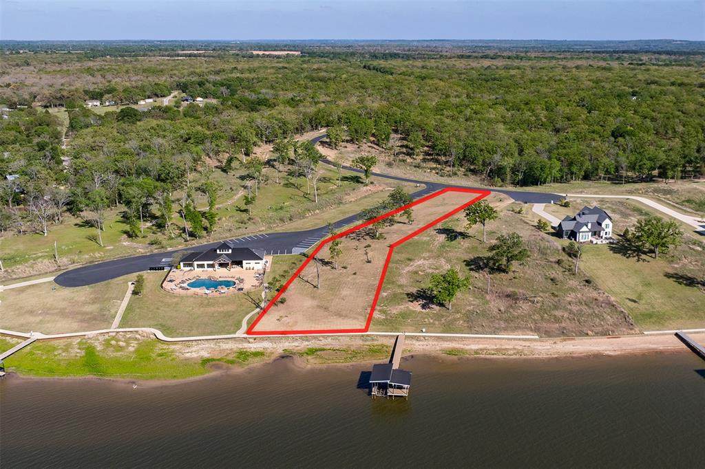 7024 Lakeshore Way - Photo 1