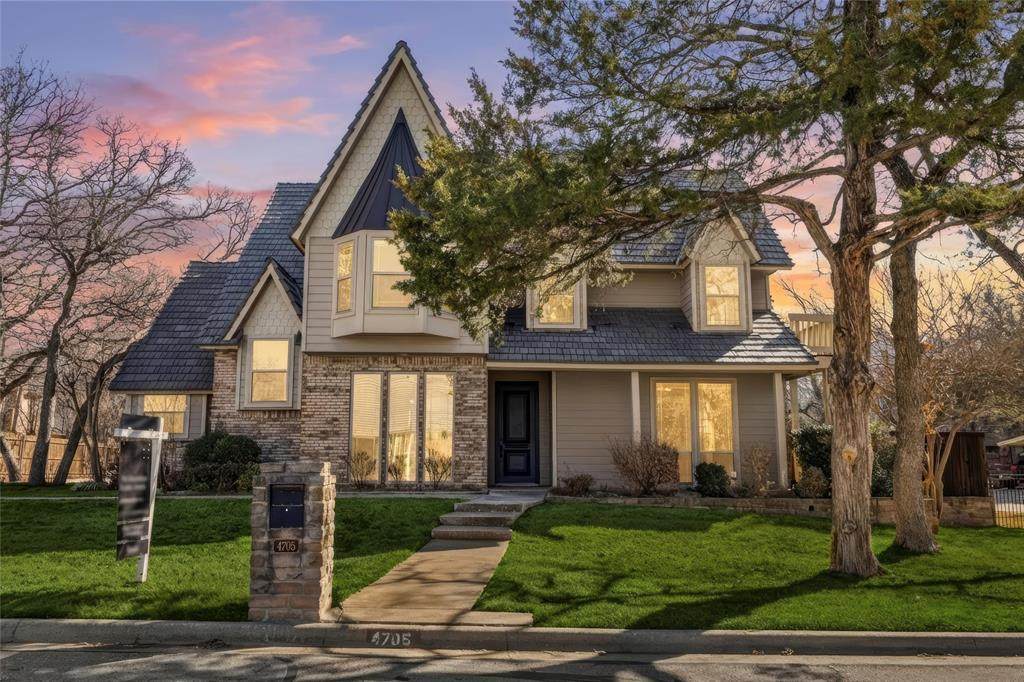 4705 Villa Vera Drive - Photo 1