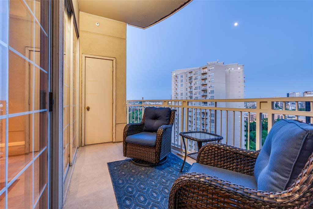 3225 Turtle Creek Boulevard - Photo 1