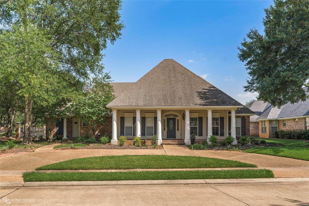 101 Chesterton Court - Photo 1