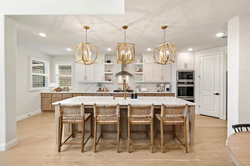 1108 16th Street - Photo 1
