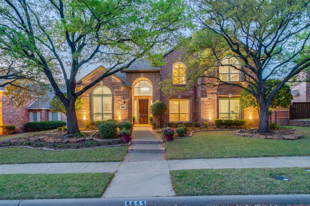 5653 Widgeon Way - Photo 1