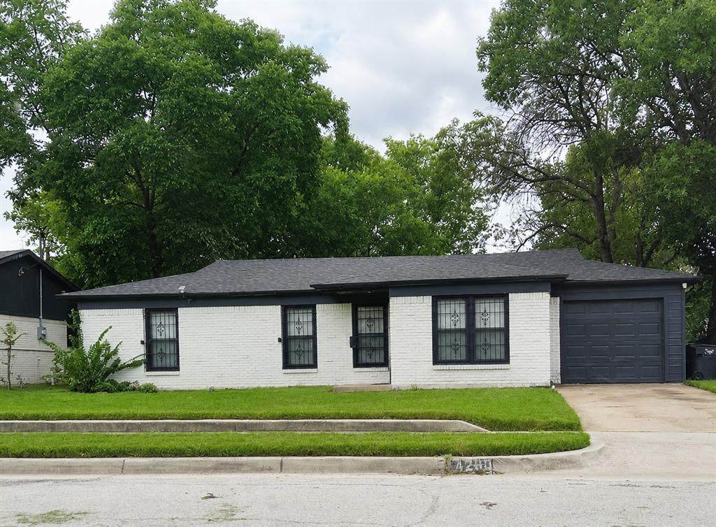 4200 Pate Drive - Photo 1