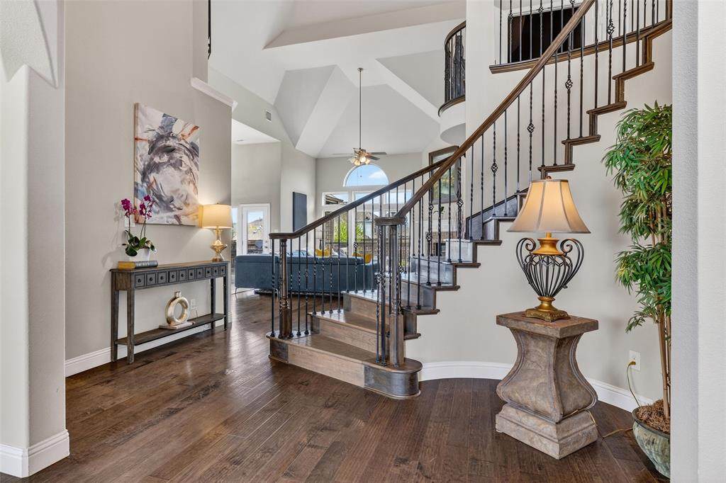 1305 Port Royale Place - Photo 1
