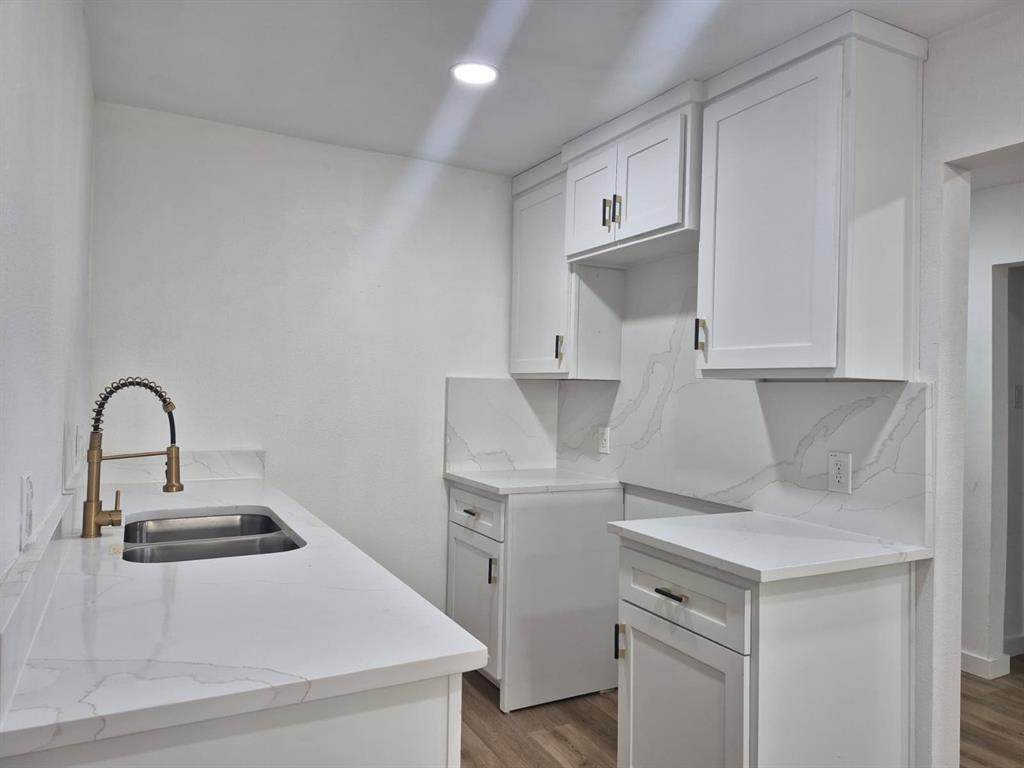 5057 Ridglea Lane - Photo 1