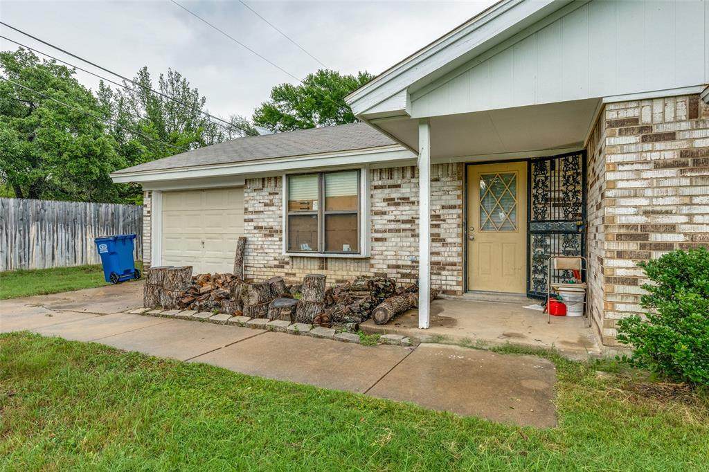 101 Gordon Drive - Photo 1