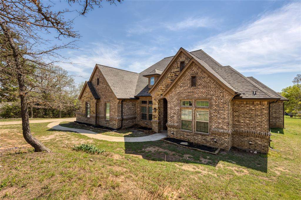 143 Wrigley Drive - Photo 1