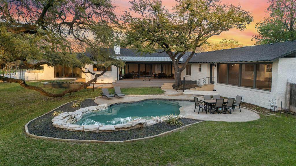 3400 Macarthur Drive - Photo 1