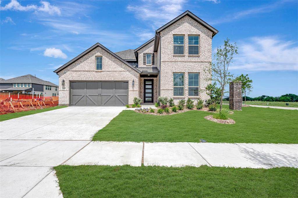5305 Hybern Avenue - Photo 1