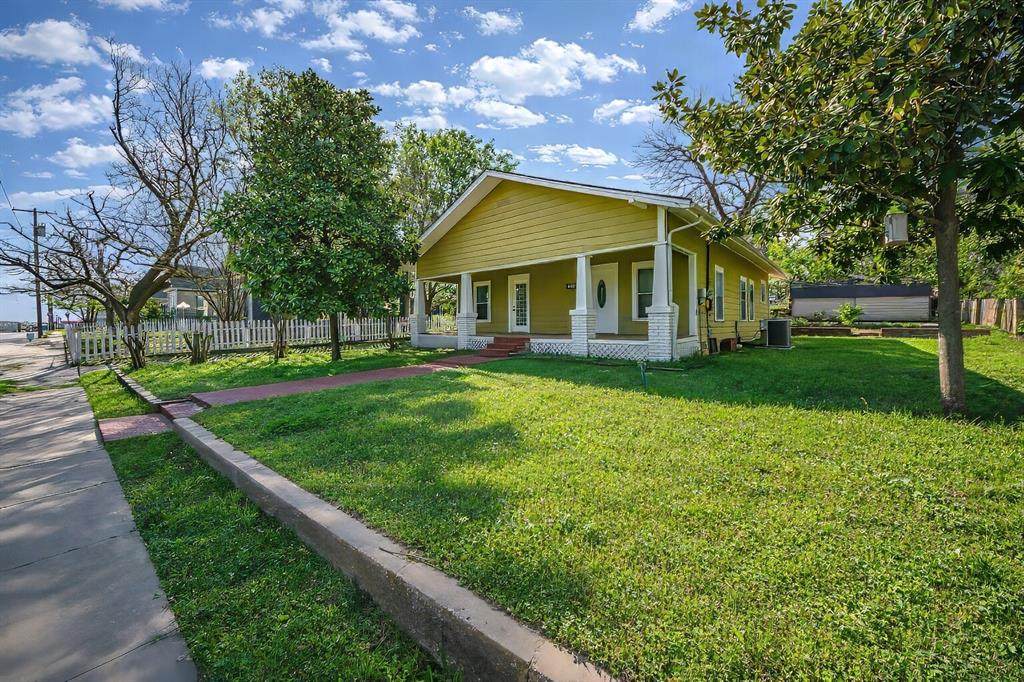 311 Spring Street - Photo 1
