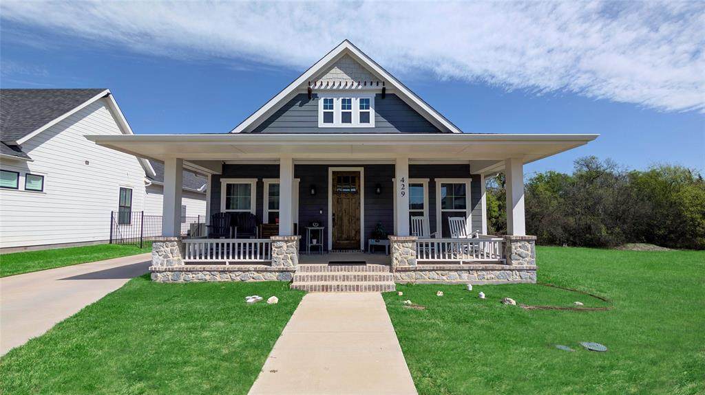 429 Skye Lane - Photo 1