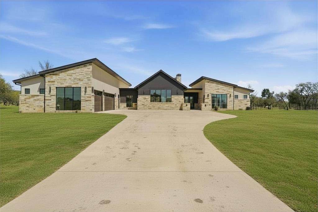 12 Crocket Valley Court - Photo 1