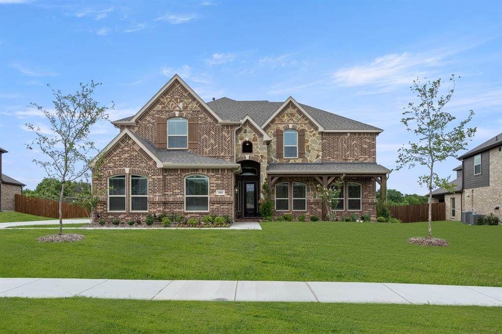 1001 Hidden Lakes Drive - Photo 1