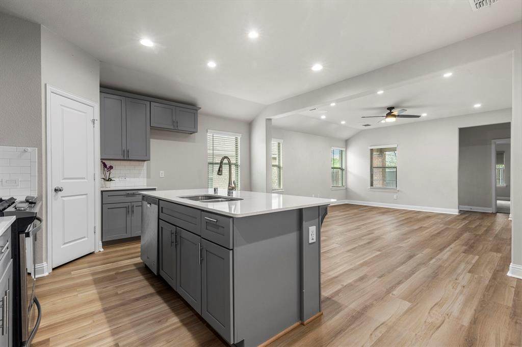 2905 Inn Kitchen Way - Photo 1