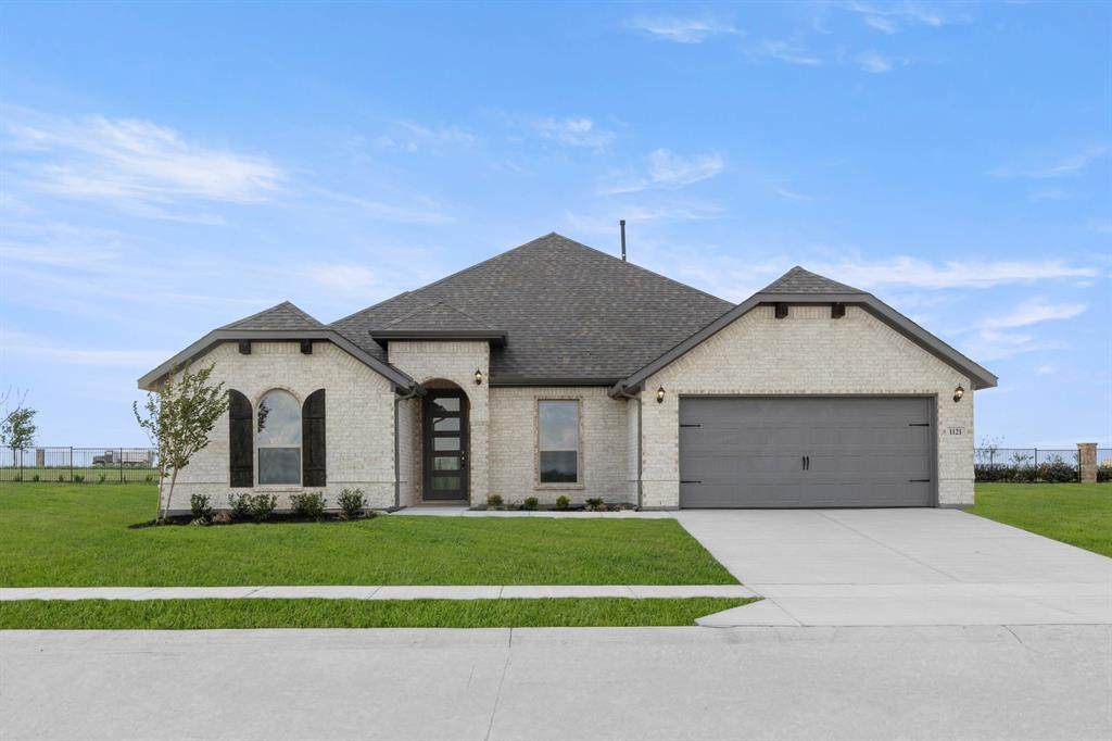 1121 Nighthawk Drive - Photo 1