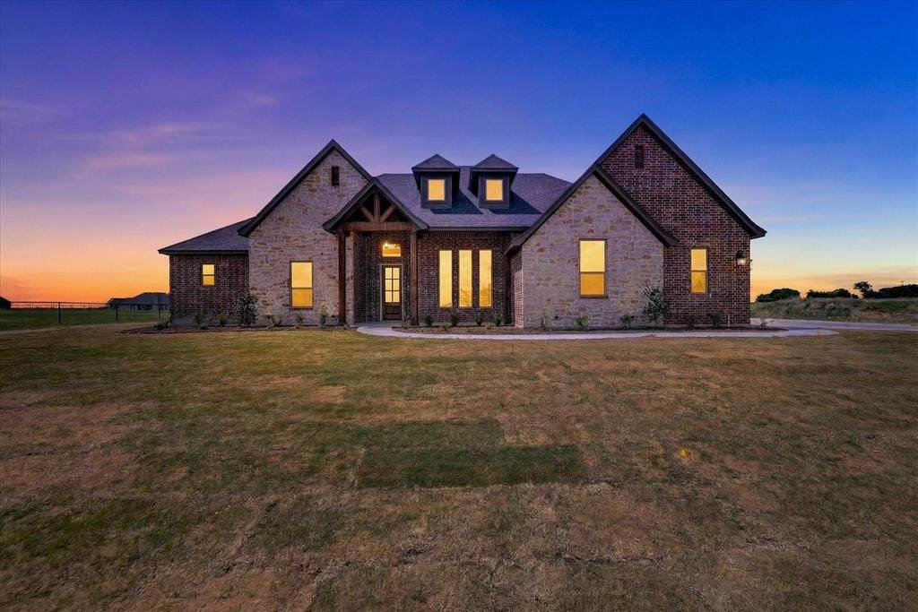 517 Longhorn Drive - Photo 1