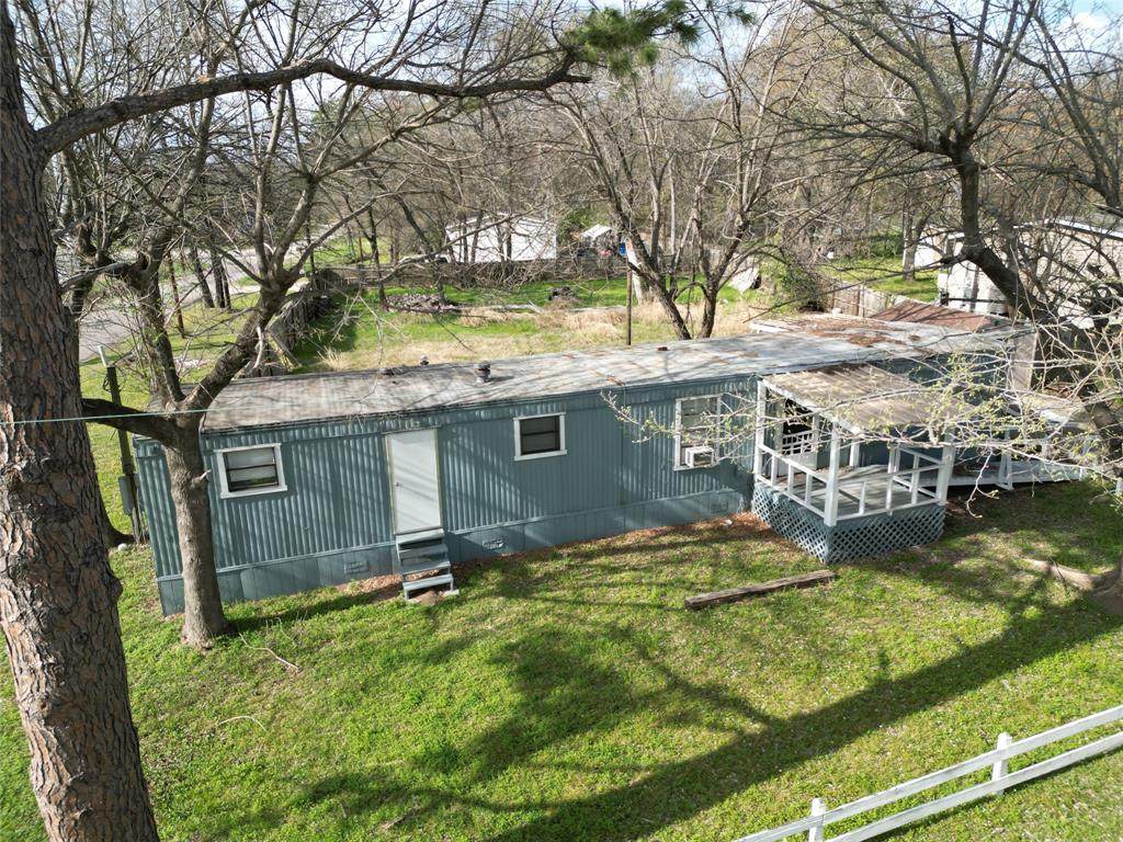 400 Oak Grove Road - Photo 1