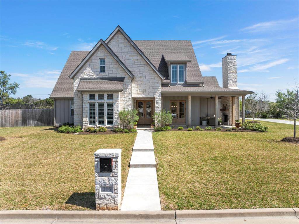 216 Wycliff Drive - Photo 1